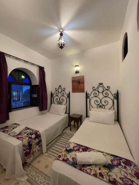 Dar Nokhba Inn シェフシャウエン エクステリア 写真